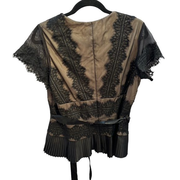 JS Collection Women’s Black V-Neck Top with Sash Tie Size 16 - Picture 4 of 9